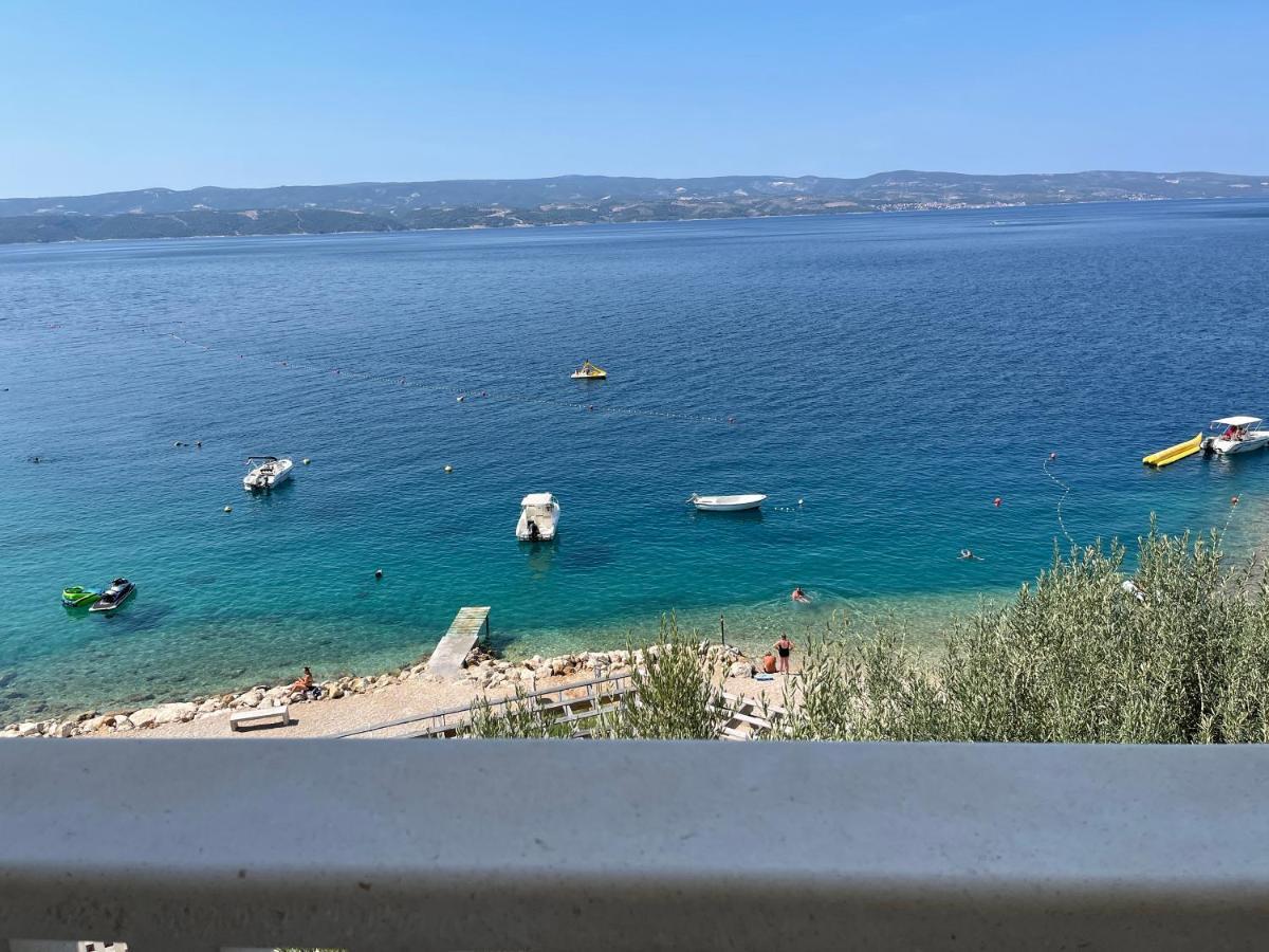 Apartments Lozina On The Beach Omis Exterior photo